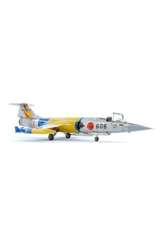 Kinetic K48092 1/48 Ölçek, F-104j, F104dj Starfighter J.a.s.d.f. 2 İn 1 Savaş Uçağı, Plastik Model Kiti-56350