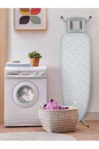 Domino. Evrensel Dikilmiş Keçe İle Ütü Masası Kılıfı 153351359 Beyaz