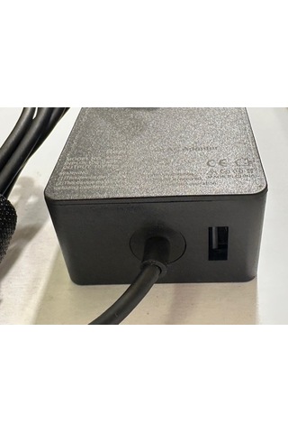 15 Volt 6.33 Amper Microsoft Uyumlu Surface Pro7 Adaptör