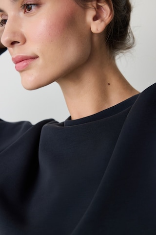 Penti Siyah Bisiklet Yaka Oversize Modal Kısa Sweatshirt