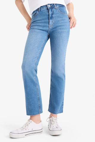 DeFacto Crop Flare Fit Yüksek Bel Bilek Boy Jean Yıkamalı Pantolon E8018AX25SMNM28