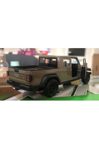 Oyuncak Metal Model Jeep 1 / 36 Çek Bırak Yeşil Rubicon Gladiatör