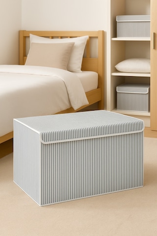 Serstil Orta Boy Kapaklı Kutu Hurç Kıyafet Battaniye Saklama Kutusu Organizer 50x40x30 Cm - Gri Çizgili