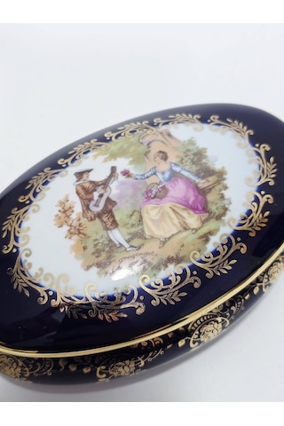 Veritable Limoges İnsan Figürlü Porselen Kapaklı Kutu