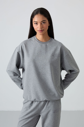 Tommy Life Gri Melanj Basic Pamuklu O Yaka Oversize Lastik Paça Kadın Eşofman Takım - 95287 GRİ MELANJ