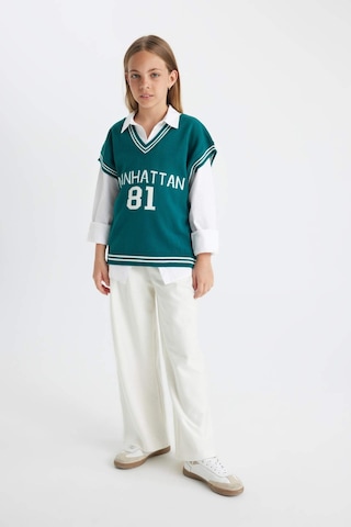 DeFacto Kız Çocuk V Yaka Okul Triko Süveteri A2893A824AUGN1116 Yeşil