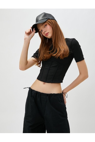 Koton Crop Tişört Korse Görünümlü Kısa Kollu Bisiklet Yaka Siyah 3sal10718ık 3SAL10718IK999 Siyah