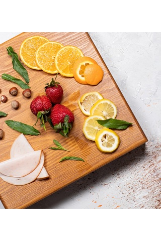 Tityos Küp Ayaklı 25x25 Cm Ahşap Kare Pasta Sunum Servis Tabağı