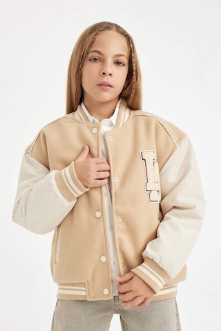 DeFacto Kız Çocuk Kolej Yaka Çıtçıt Kapamalı Çift Cepli Bomber Mont Ceket C5409A824AUBG765 Bej