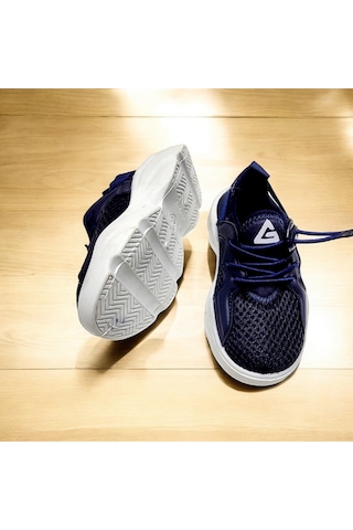 Günlük Lastikli Yumuşak Taban Spor Ayakkabı 001