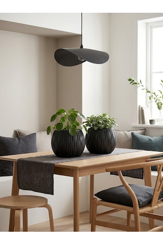Kaveld Stone Calm El Yapımı Dekoratif Seramik Görünümlü Saksı Çizgi Kabartmalı Minimalist Iç Mekan Saksısı Salon Balkon Ofis Çiçeklik Ev Dekoru Siyah