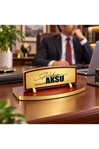 Bk Gift Kişiye Özel Ahşap Masa İsimliği Gold Plakalı Bk27 -4 Çok Renkli