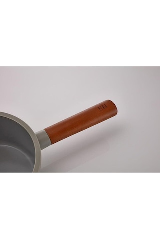 Neoflam Fika Cam Kapaklı Aluminyum Dokum Sos Tencere 18 CM Gri