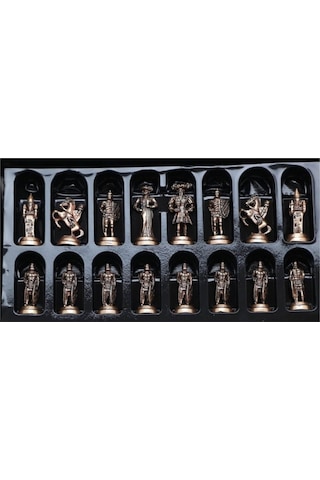 Satranç Taşı İsteyene Gifthome Orta Metal Antik İspa