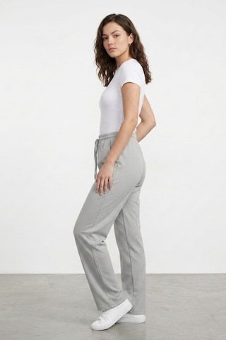 Genius Store Kadın Pantolon Beli Lastikli Cepli Rahat Kalıp Kadın Spor Pantolon Gri