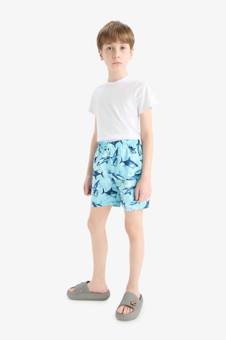 DeFacto Erkek Çocuk Köpek Balığı Desenli Deniz Şortu E7510A825HSTR230