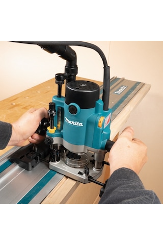 Makita Devir Ayarlı Freze Rp1111c