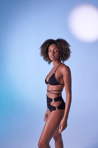 Holly Lolly Yüksek Bel Aksesuar Detaylı Delphi Bikini Altı Siyah