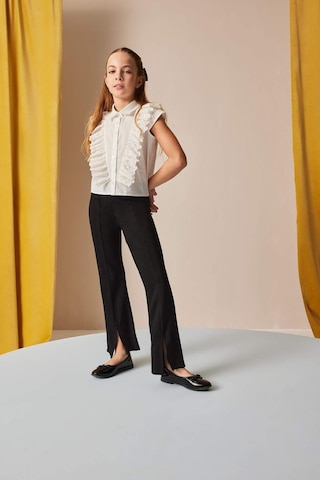DeFacto Kız Çocuk Flare Fit Yırtmaçlı Pantolon B6893A825SMBK81 Siyah