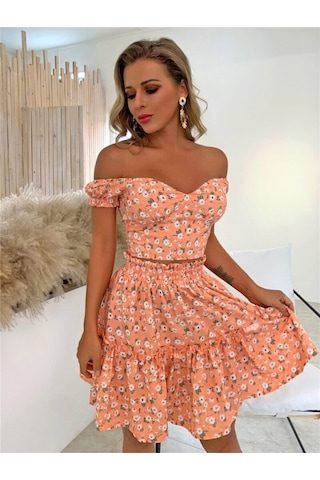 Minik Çiçek Desenli Düşük Omuz Bağcık Korse Bluz Etek Takım Turuncu Turuncu