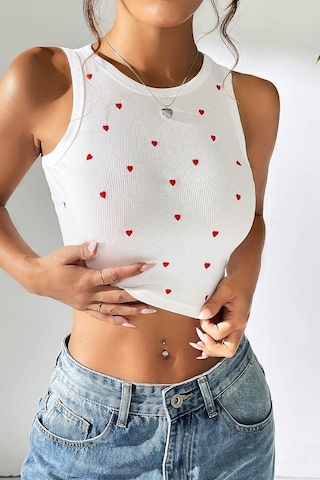 Bella Notte Mini Kalp Baskılı Model Crop Beyaz