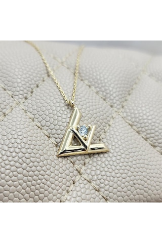 0 20 Karat Pırlanta Möntürü Signity Swarovski Taşlı V Tasarım Modern 925 Ayar Gümüş Kolye 43 Cm