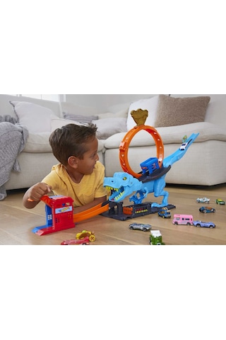 Hot Wheels HKX42 Dinozor ile Mücadele Oyun Seti