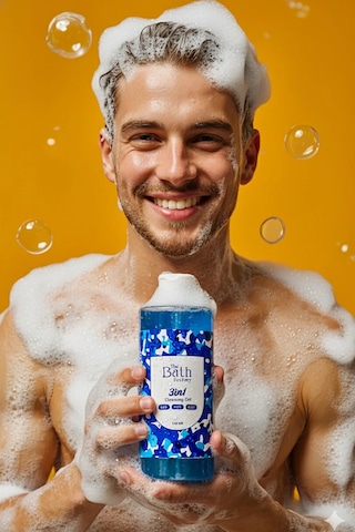 3 İn 1 Erkeklere Özel Saç Yüz Vücut Temizleme Jeli 400 Ml Tüm Saç Tipleri