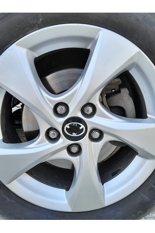 Toyota C-hr Jant Göbeği Siyah 62 Mm 1 Takım