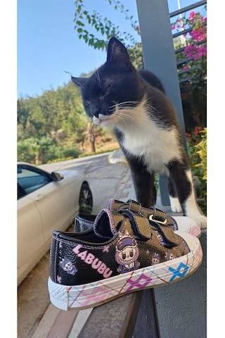 Scarpe Magiche Labubu Siyah Işıklı Kız Çocuğu Ayakkabı 31-35 Numara Arası Işıksızdır Siyah
