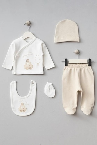 Bebitof %100 Pamuk Bulutlu Araba Desenli 5 Parça Yenidoğan Hastane Çıkışı Zıbın Seti Bbtf.krm.20109 Krem