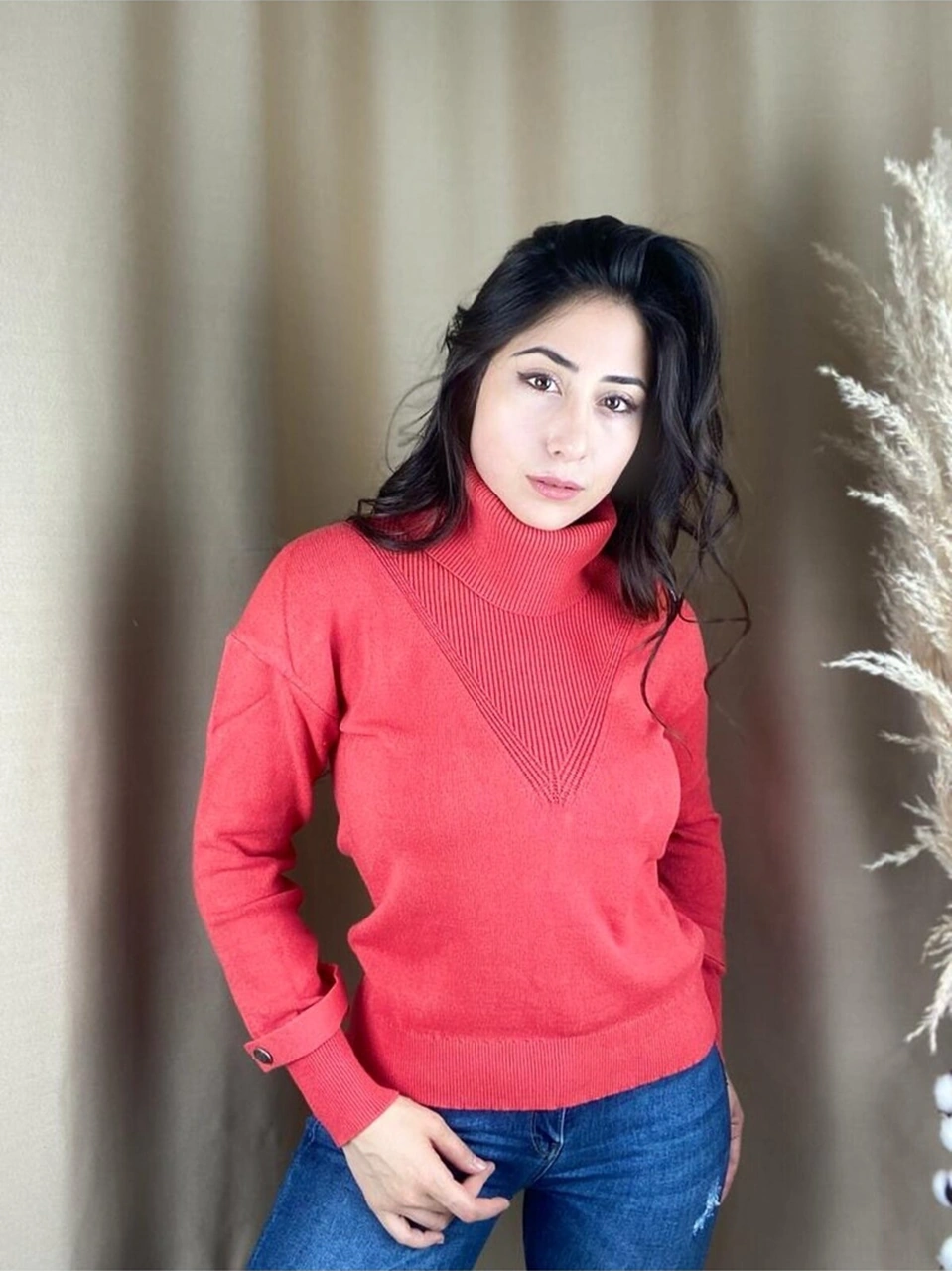 Mamayaga Kadın Boğazlı Uzun Kol Rahat Kalıp Triko Nar Çiçeği Kazak Nar Çiçeği