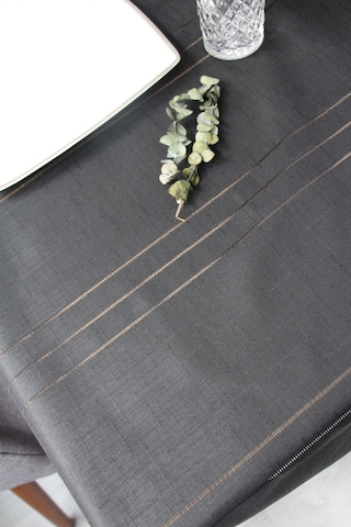 Dertsiz Leke Tutmaz 160x220 Ebat Kumaş Masa Örtüsü 7001-clbr Siyah