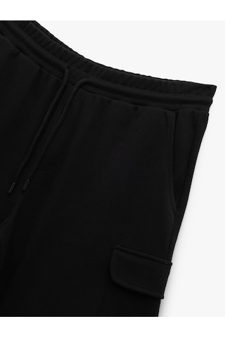 Koton Beli Bağcıklı Kargo Cepli Spor Şort Siyah 5sam40114nk Siyah