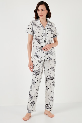 Lela Desenli Kısa Kollu Beli Lastikli Gömlek Yaka Dokuma Regular Fit Bayan Pijama Takımı 6571010 Ekru-Siyah