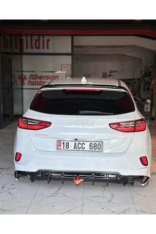 Kia Ceed 2021... Arka Tampon Eki--fibersan Tuning
