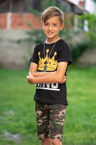 Harika Kids Erkek Çocuk Asker Kamuflaj Kaprili Takım Kolye Dahildir Kahverengi Harika Kids Erkek Çocuk Asker Kamuflaj Kaprili Takım Kolye Dahildir Kahverengi