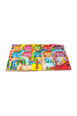 Ünlülerle Bir Gün 10 Kitap - 1