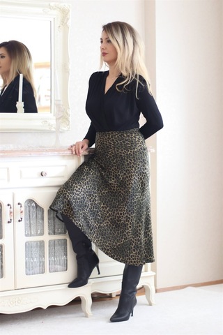 Ritnice Kadın Yeşil Leopar Midi Saten Etek