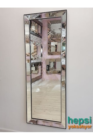 Ayna Çerçeveli Model Siyah Renk Boy Aynası Siyah
