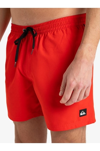 Quiksilver Quıksılver Everyday Solıd Volley 15 Erkek Hıgh Rısk Red Volley Short Eqyjv04120-rqc0 Kırmızı