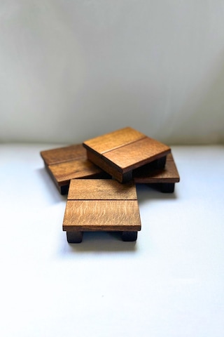 4 Lü Kahverengi 1.sınıf Masif Ahşap El Yapımı Bardak A Kahverengi