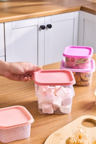 Karaca Damla 12 Parça Saklama Kabı ve Kesme Tahtası