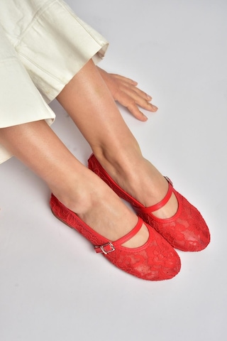 Fox Shoes Y726864006 Kırmızı Dantelli Kadın Babet
