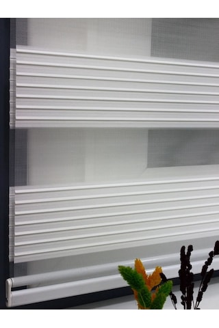 Ekru Beyaz Geniş Plise Eteği Düz Stor Zebra Güneşlik Perde Alüminyum Kasa, Metal Ayak Mat Beyaz