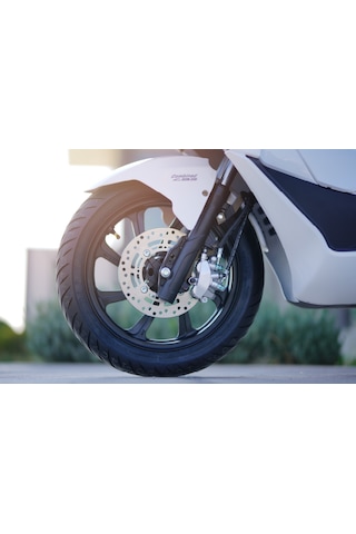 Motolüx Mcx 125 Cc Benzinli Scooter Sıvı Soğutmalı Gri Renk 2024
