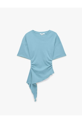 Koton Pamuklu Slim Fit Kısa Kollu Fırfırlı Drapeli Asimetrik Kesim Tişört Mavi 7wak50079ek