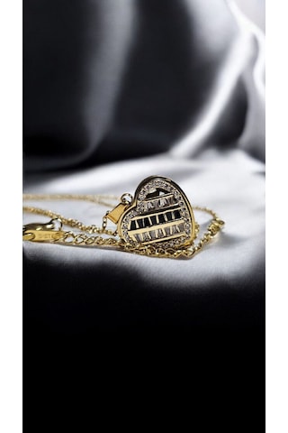 Taşlı Çizgili Kalp Kolye Altın Renk Modern Kadın Takı Modeli