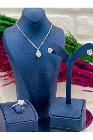 925 Ayar Gümüş Kalpli Zirkon Taşlı 3 Lü Zarif Kadın Takı Seti Gümüş