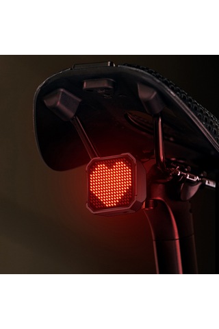 Lemestar Bisiklet Akıllı Fren Sensörlü Arka Işığı - 244 Piksel Led, Uygulama İle Özelleştirilebilir, Ip66 Su Geçirmez, Abs+pc Malzeme Siyah